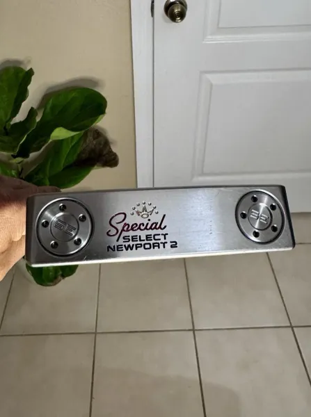 Titleist Scotty Cameron Special Select Newport 2 34” LH Putter W/ Head Cover New