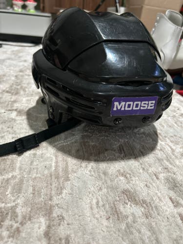 Large Bauer 7500 Helmet