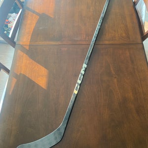 Penn State Men’s Hockey Senior CCM Jetspeed FT7 Pro Right Handed Hockey Stick P28M Pro Stock (New