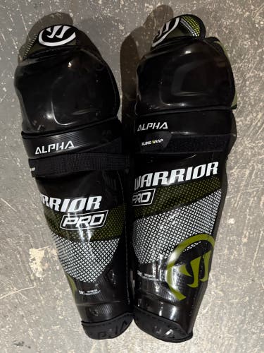 Senior Warrior Alpha Pro 15" Shin Pads Like New
