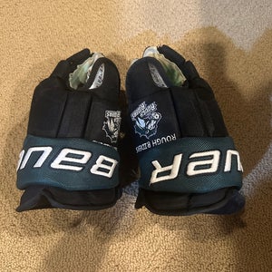 Ushl CR Bauer Gloves 14" Pro Stock (Used)