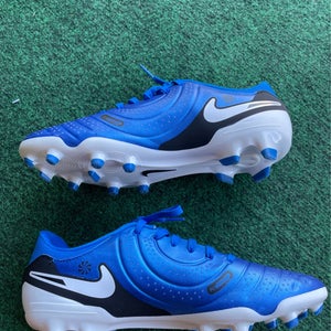 Blue Men's Size M 8.5 (W 9.5) Nike Tiempo x Trainers Cleats (Used)