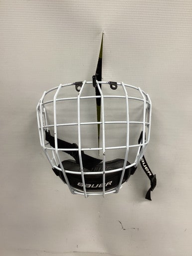 Used Bauer Hockey Wire Mask White SM 11851-S000037619