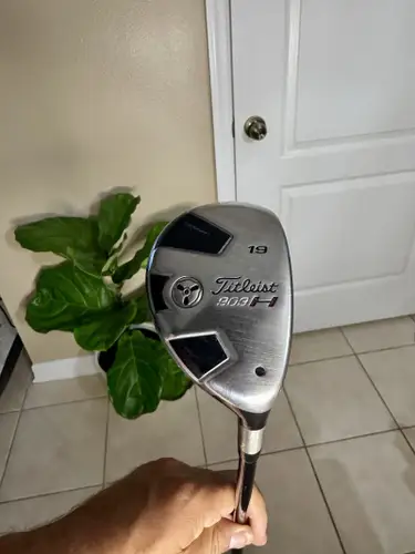 Share Titleist 909 H 4 Hybrid 19* Aldila Voodoo HY-S 80g S Flex Graphite Mens RH & HC