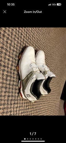 Men's Size M 10.5 (W 11.5) Footjoy Tour-S Golf Shoes (Used)
