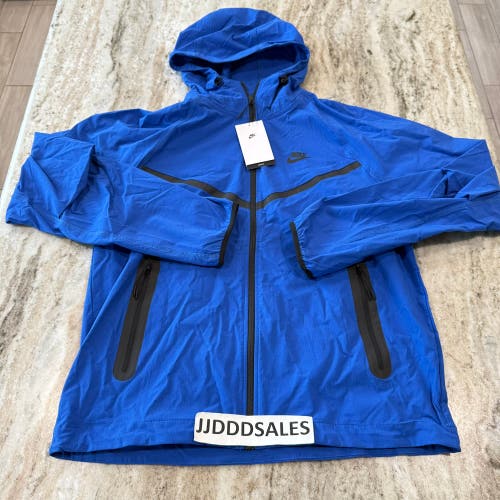 Nike Tech Fleece Woven Track Jacket Royal Blue HM7151-480 Men’s Size Small NWT
New With Tags