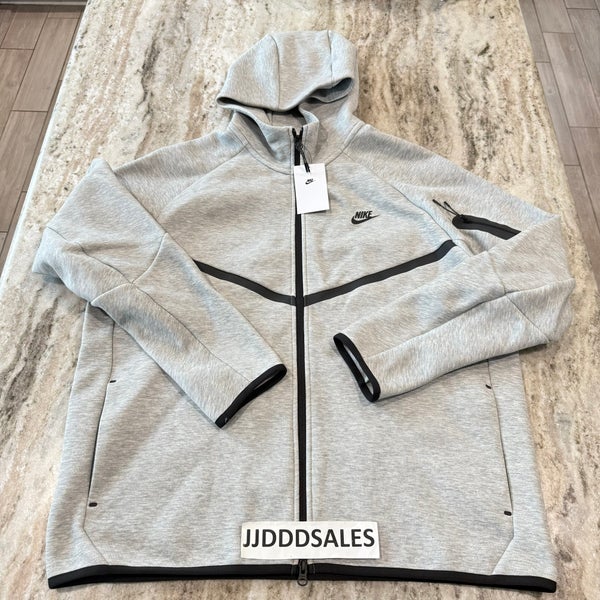 Nike Tech Fleece Windrunner Grey Black Full Zip Hoodie HV0949-063 Men’s Sz XL 


New with tags