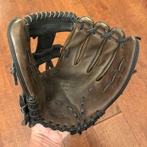 44 Pro Signature Series RH Infield Baseball Glove 12" (Used)