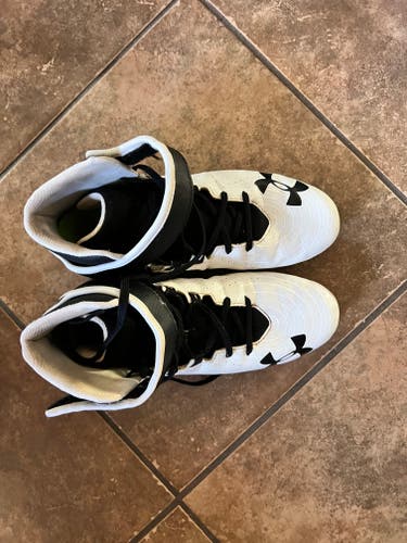 Black Men's Size M 10.0 (W 11.0) Adult Under Armour High Top Bryce harper (Used)