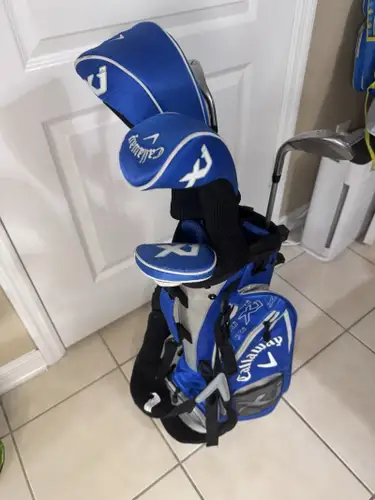 Callaway golf XJ 2 Series ( 47”-53”) junior 11 Piece Golf Set W Bag RH