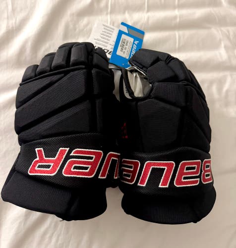 Bauer Vapor Pro Team Hockey Gloves 14" (New) - Malmö Redhawks