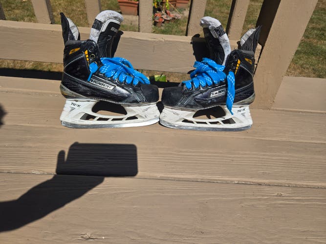 Bauer Supreme 190 Hockey Skates | Junior 2 | Regular
