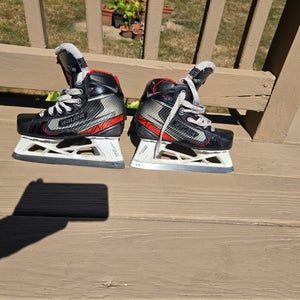 Bauer Goalie Skates Vapor 2.7, Size 1, D Regular Fit