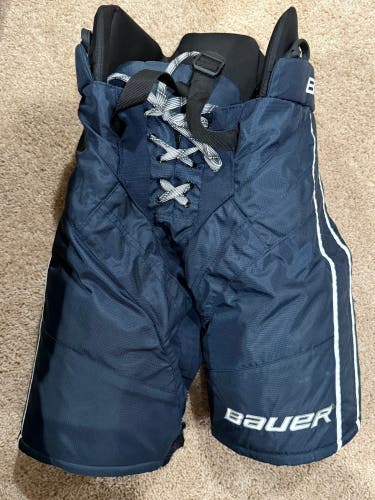 Junior Large Bauer Hockey Pants New