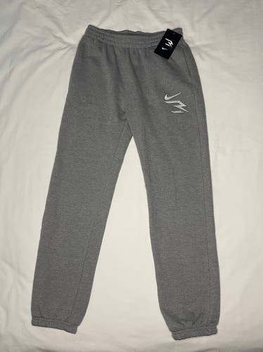 NWT Nike Boys 3BRAND Russell Wilson Grey Joggers Sweatpants Pants Youth Large
