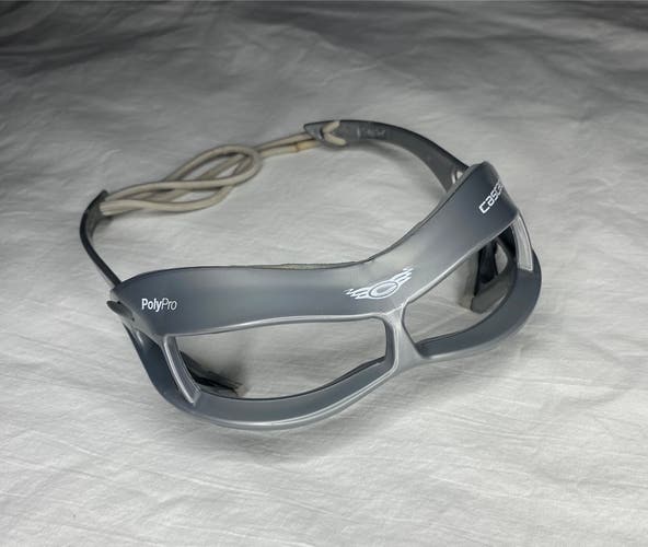 Cascade Poly Pro Womens Silver Lacrosse Field Hockey Goggles EUC USA