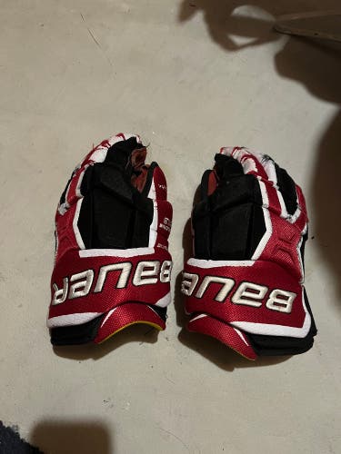 Bauer Supreme TotalOne MX3 Gloves 14" (Used)