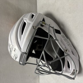 Used All Star CATCHERS HELMET Catchers Helmet w/Mask White SM 11490-S000265616