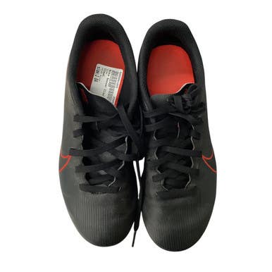 Used Nike Soccer Cleats Black Junior 04 11760-S000081855
