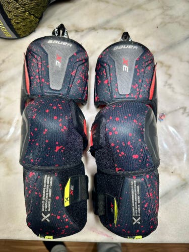 Senior Large Bauer Vapor 3x Elbow Pads (Used)