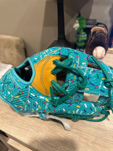 2024 RH Infield Baseball Glove 11.5" (New)