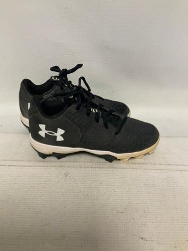 Used Under Armour UA BB/SB Cleats Black Junior 02 11823-S000034148