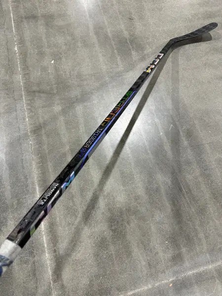 Intermediate CCM Right Handed Hockey Stick P28 (Used)
