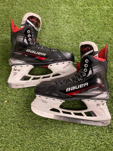 Bauer Vapor X4 Hockey Skates | Size 8 Fit 1
