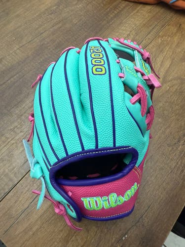 Wilson A2000 RH Infield Baseball Glove 11.5" (New)
