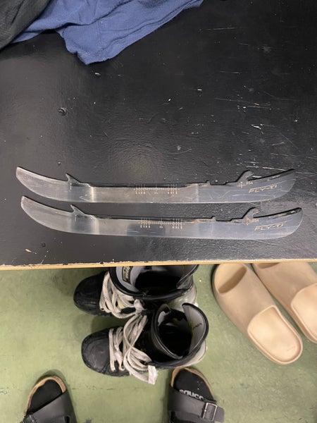 Bauer Fly-Ti 254 mm (Used)