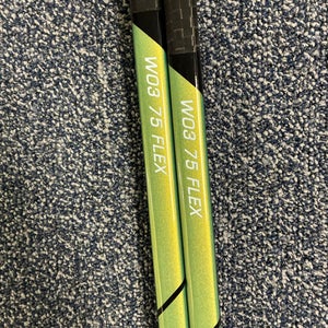 Warrior LX3 Right Handed Hockey Stick W03 75 flex (New) 2 pack