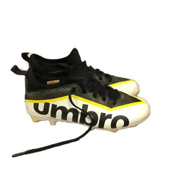 Used Umbro Soccer Cleats White Junior 02 11730-S000066682
