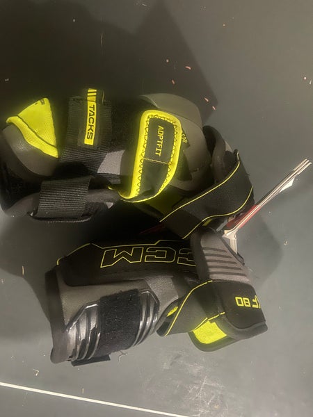 Senior Medium CCM Tacks XF 80 Elbow Pads (New)