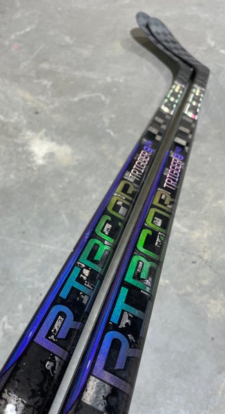 2 Pack CCM Trigger 9 Pro Stock Hockey Stick Grip 85 Flex P28 Left 6694