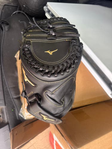 Mizuno MVP Prime LH Catcher's Softball Glove 34" (New)