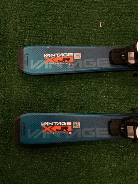 Atomic Vantage Jr 130 cm All Mountain Skis (Used