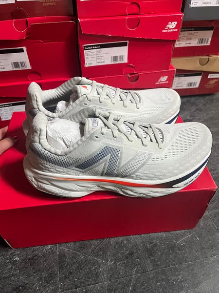 Fresh Foam X 1080v14 Gray Men display picture 1