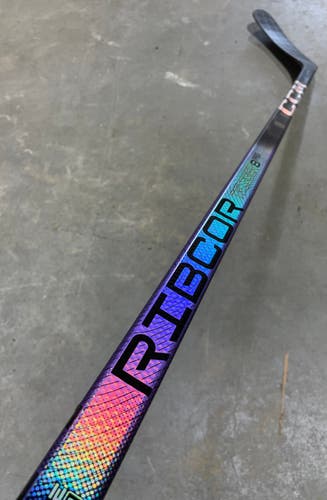 CCM Trigger 8 Pro Stock Hockey Stick Grip 75 Flex P90M Left 6580