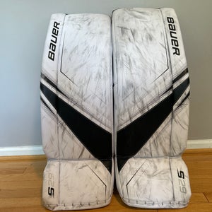 Medium Bauer Supreme S29 Goalie Leg Pads (Used)