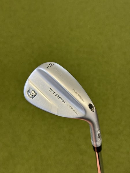 Wilson Staff Model Sand Wedge 54 11 Dynamic Gold X-Stiff X100