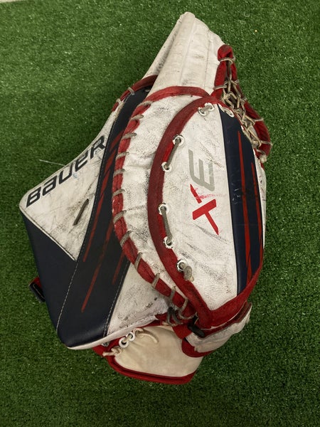 Senior Bauer Vapor 3X Regular Goalie Glove