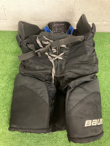Black Senior Small Bauer Nexus 800 Hockey Pants (Used)