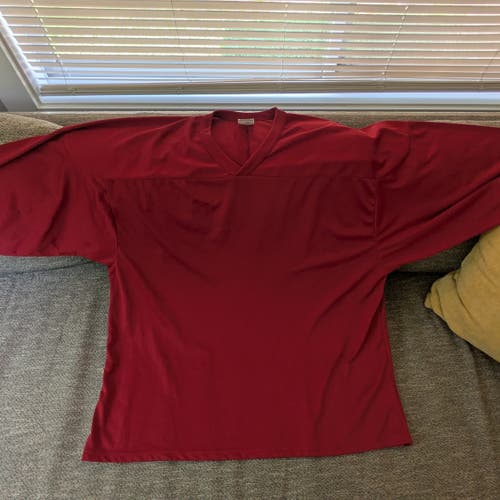 XL CCM Jersey (Goalie Cut?)