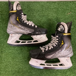 Pro Stock Bauer Vapor Hyperlite Hockey Skates | Size 6