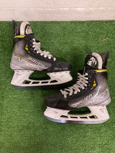 Pro Stock Bauer Vapor Hyperlite Hockey Skates | Size 6