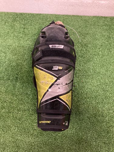 Junior Bauer Supreme 3S Shin Pads 12" (Used)