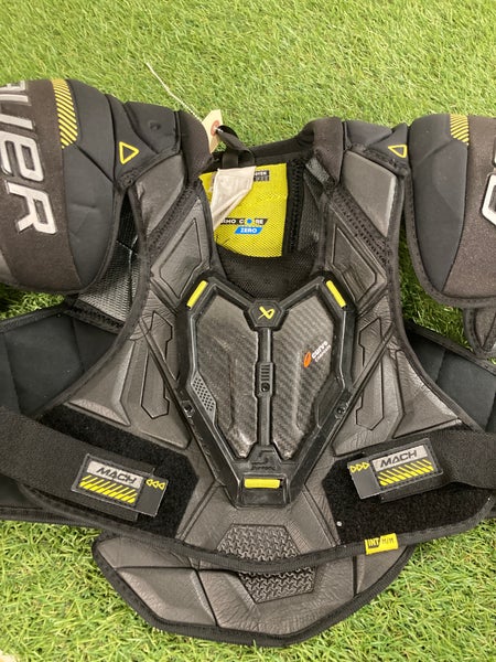 Medium Intermediate Bauer Supreme Mach Shoulder Pads (Used)
