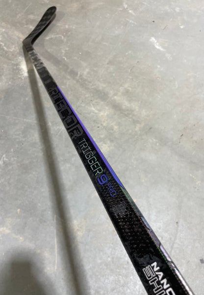 Pack CCM Trigger 9 Pro Stock Hockey Stick Grip 80 Flex P90 Right 3305