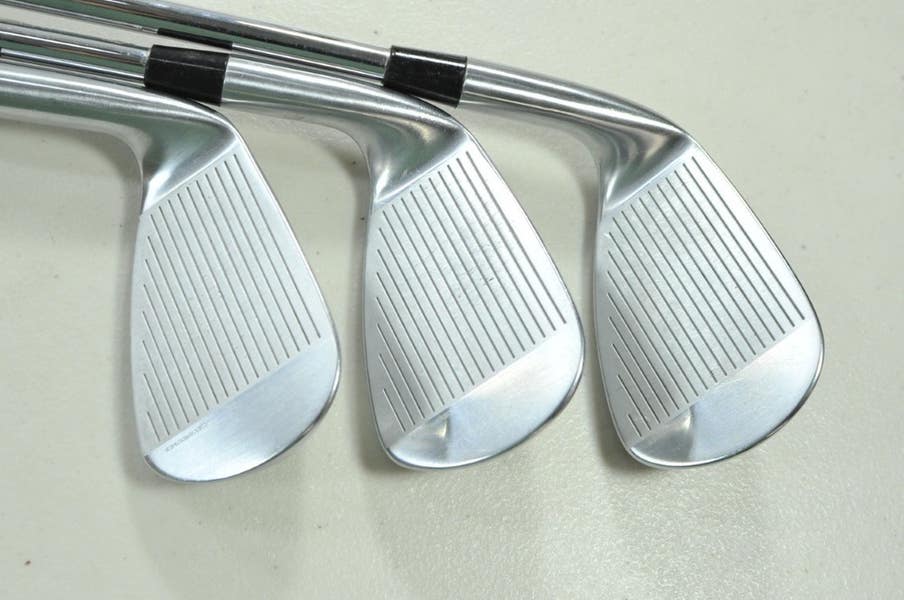 Nike VR-S Covert Forged 5-PW,AW Iron Set Stiff Flex Right DG Nike VR-S Covert Forged 5-PW,AW Iron Set Stiff Flex Right DG