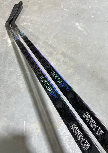 2 Pack CCM Trigger 9 Pro Stock Hockey Stick Grip 85 Flex P28 Right 3316